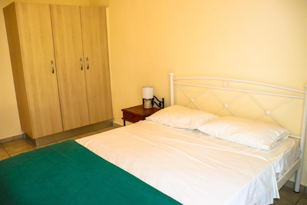 Orizontas Studios & Apartments Svoronata Buitenkant foto