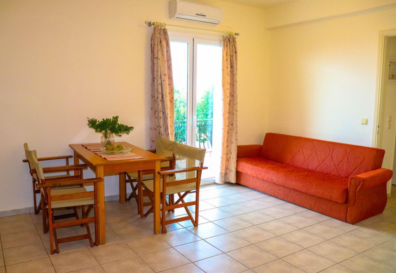 Orizontas Studios & Apartments Svoronata Buitenkant foto
